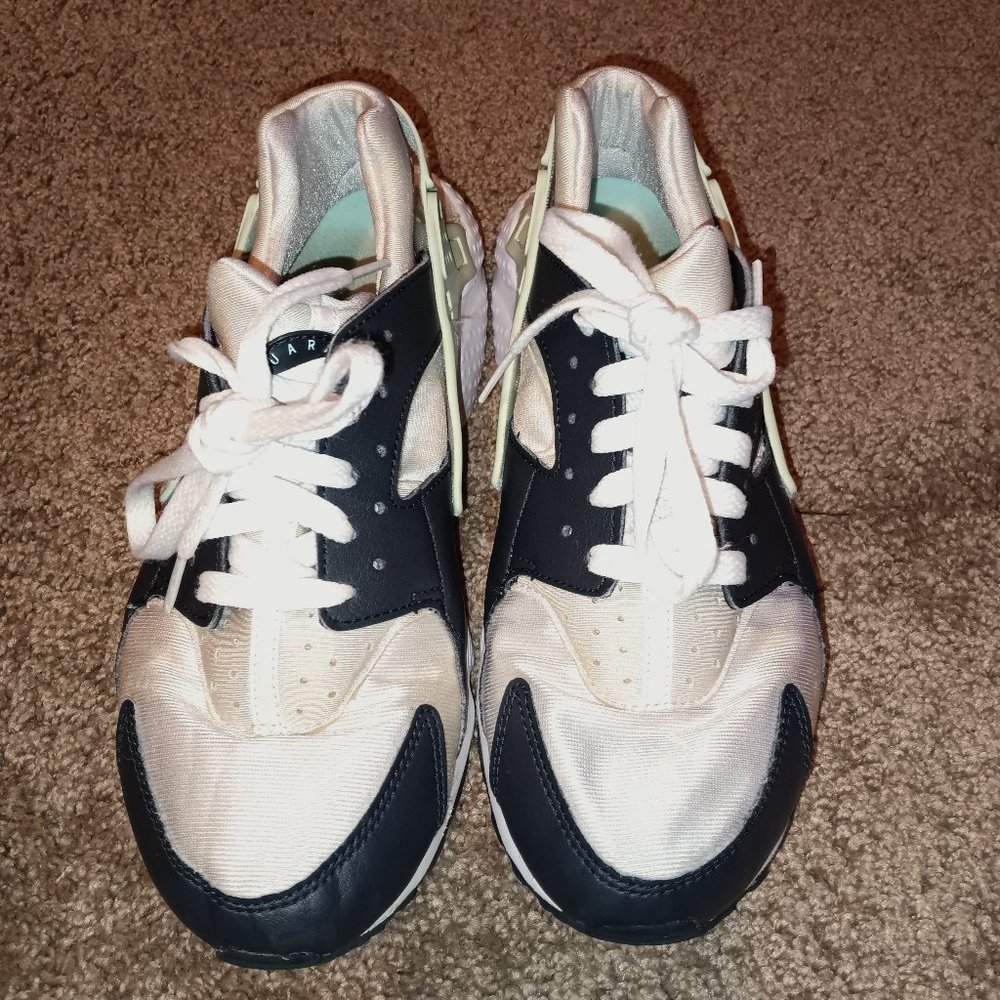 Huarache By Nike Youth Shoes